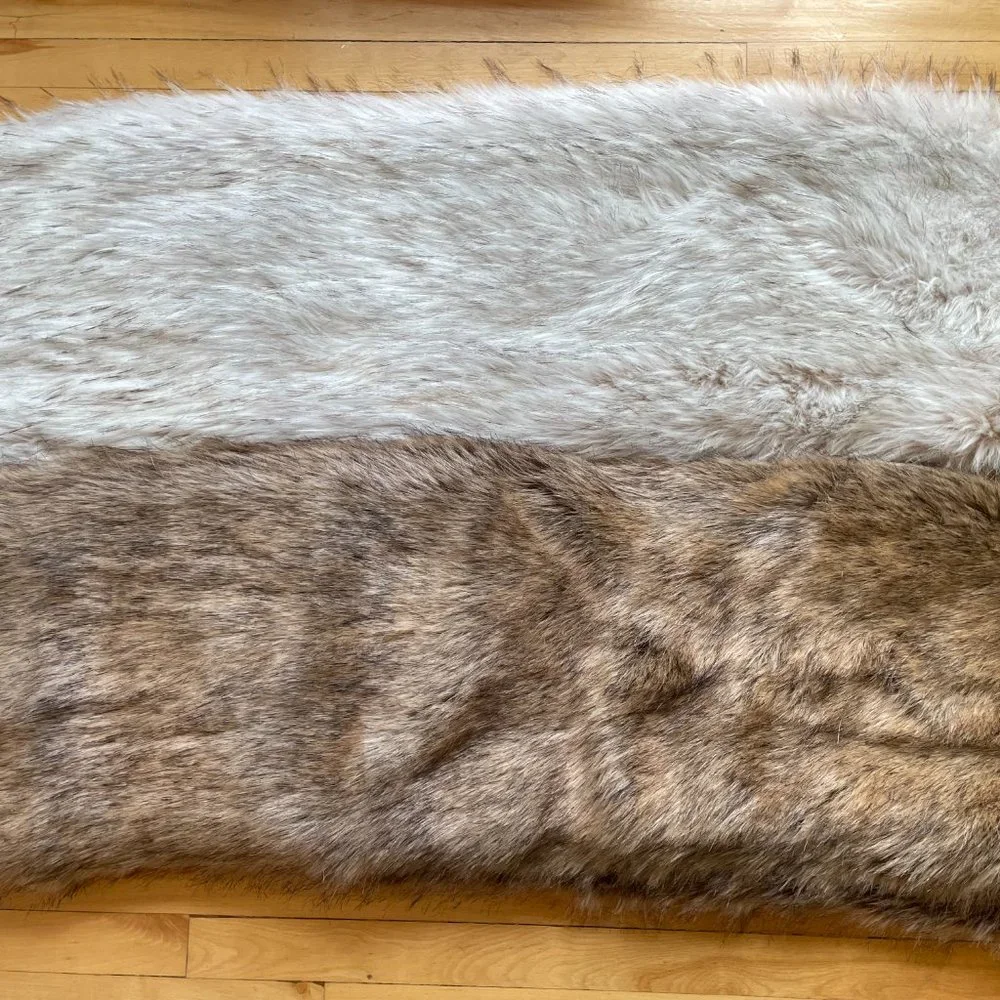 Faur Fur Shawls - Picture 2 of 4